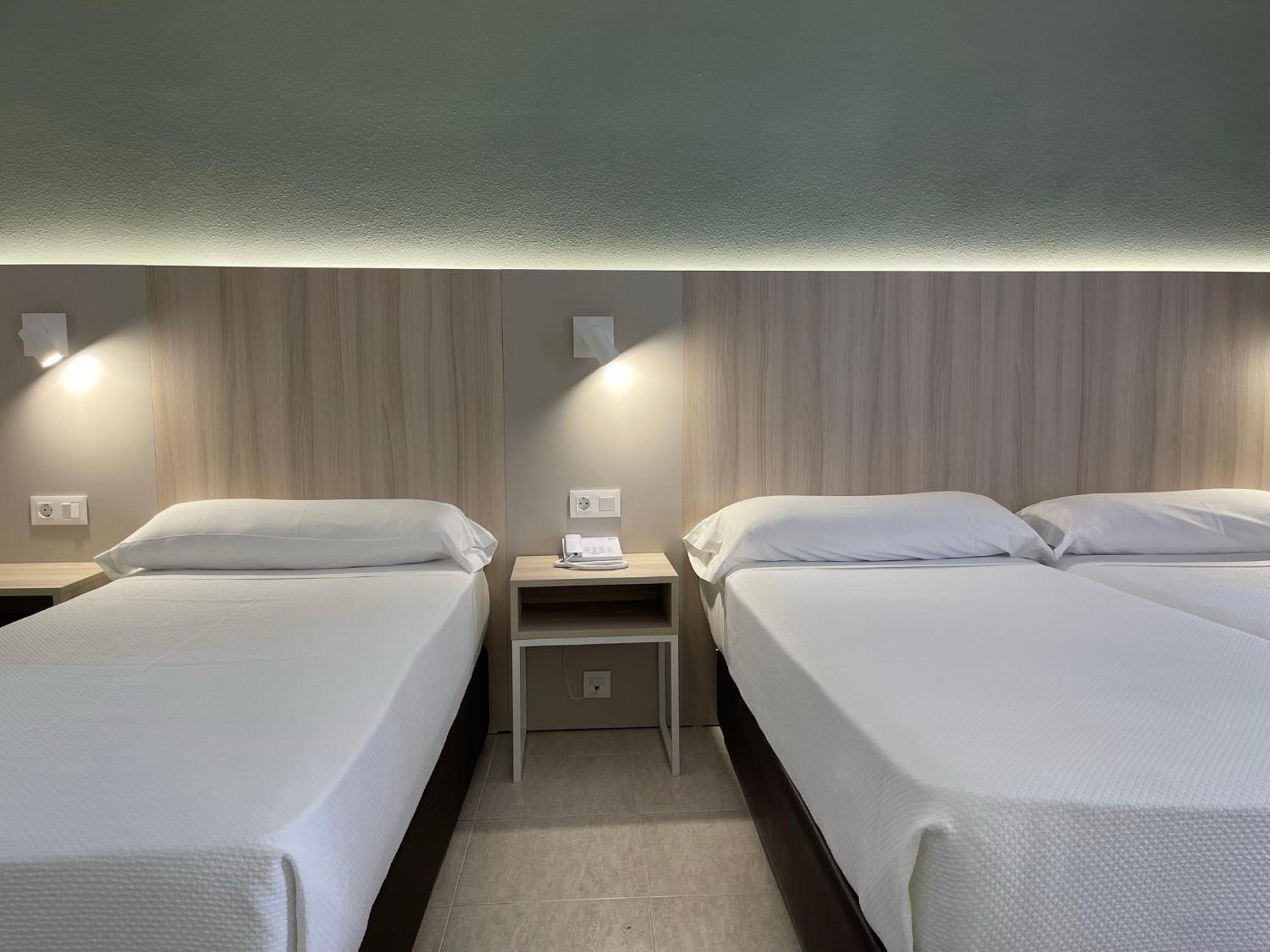 בנידורם Hotel Marconi מראה חיצוני תמונה