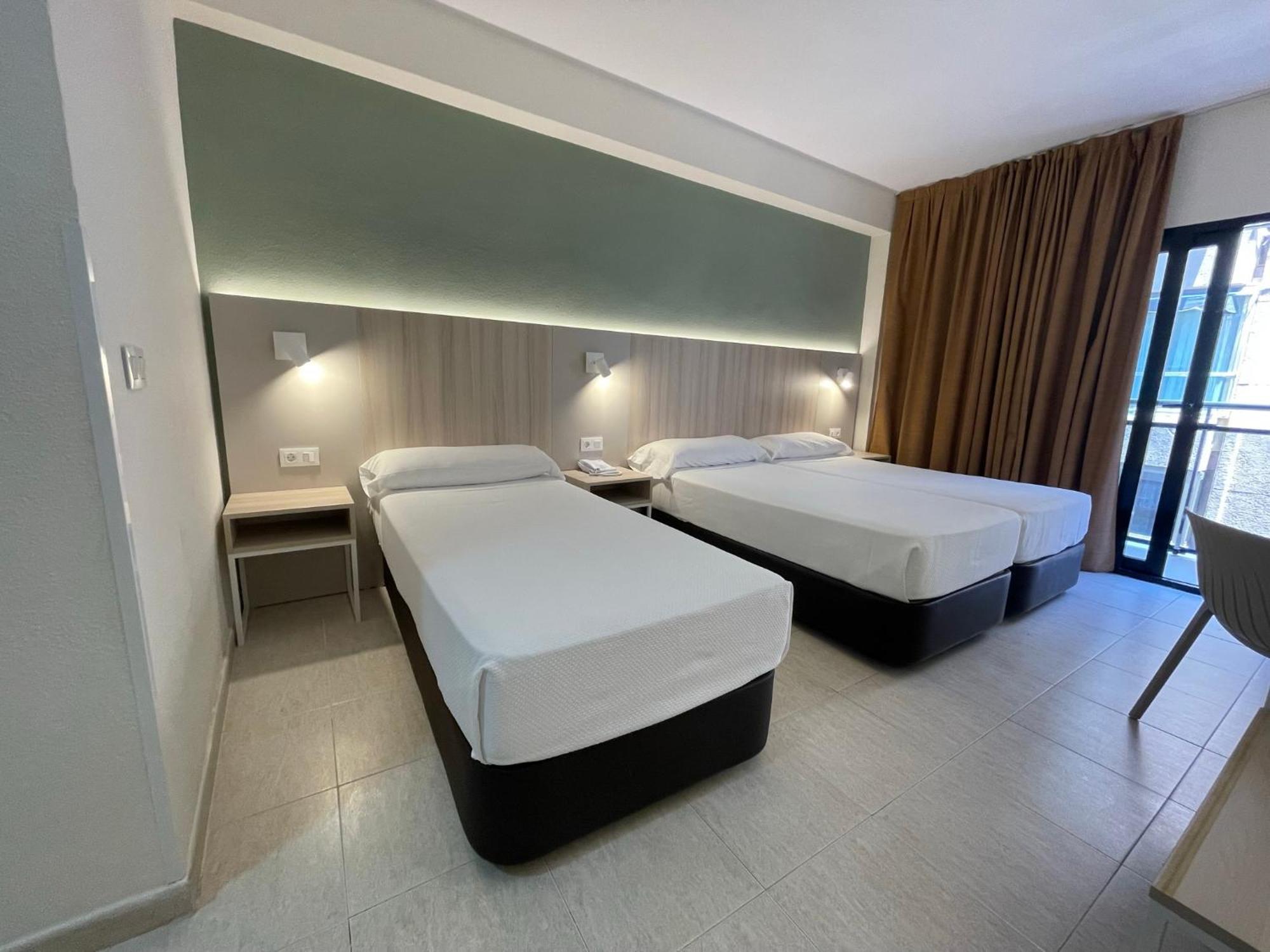 בנידורם Hotel Marconi מראה חיצוני תמונה