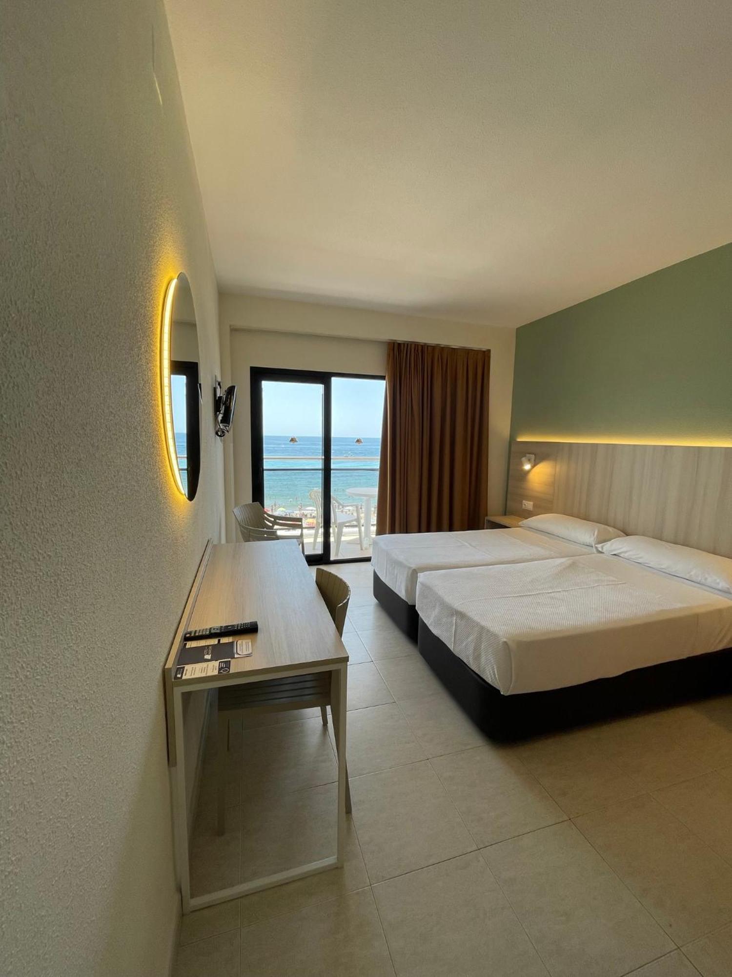 בנידורם Hotel Marconi מראה חיצוני תמונה
