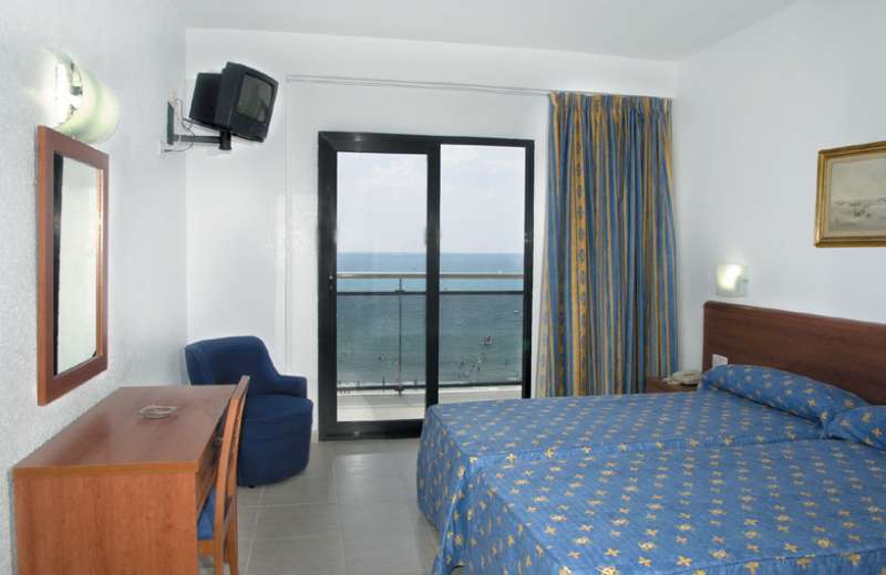 בנידורם Hotel Marconi מראה חיצוני תמונה